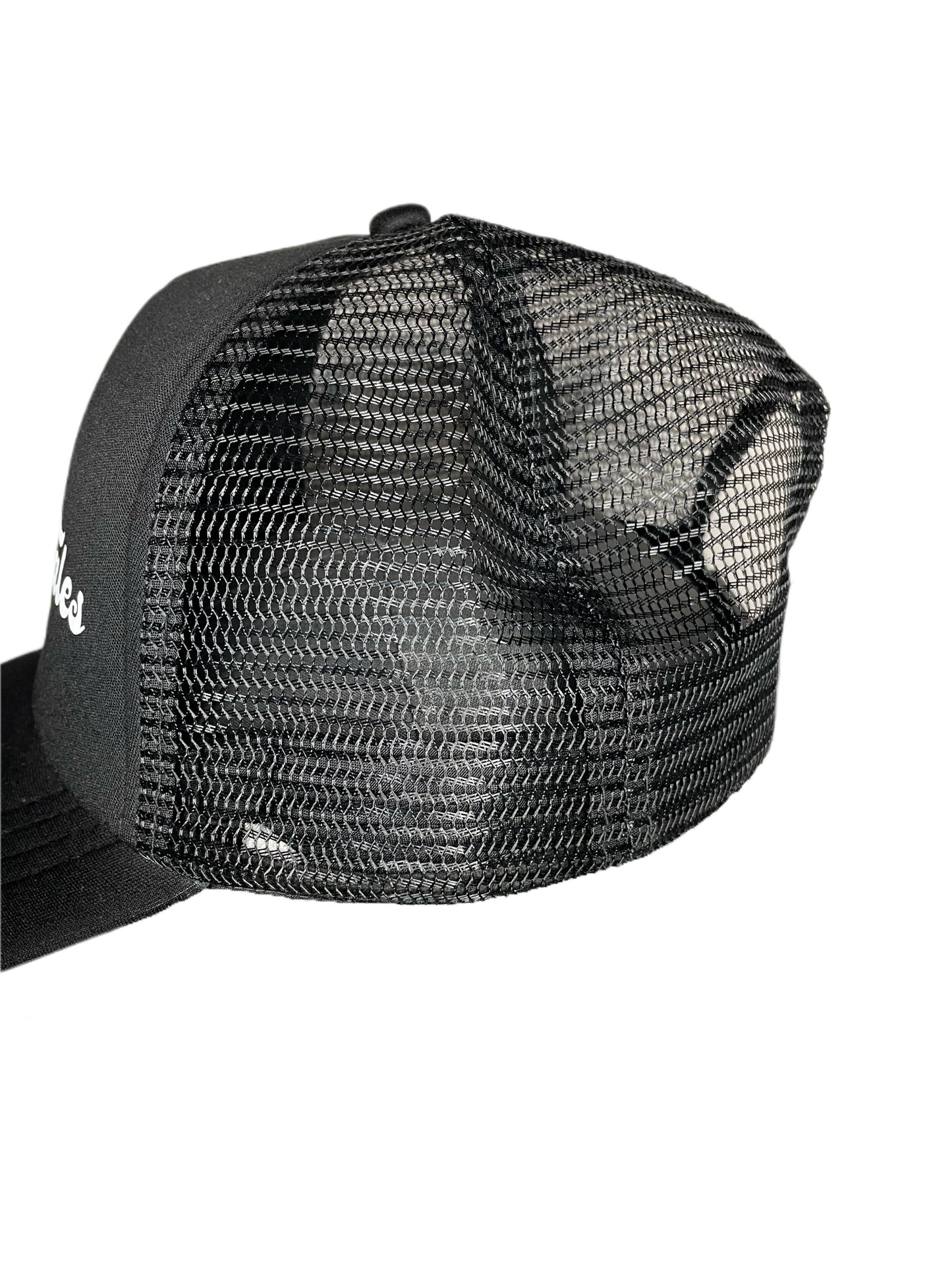 B&W HOUSE HAT